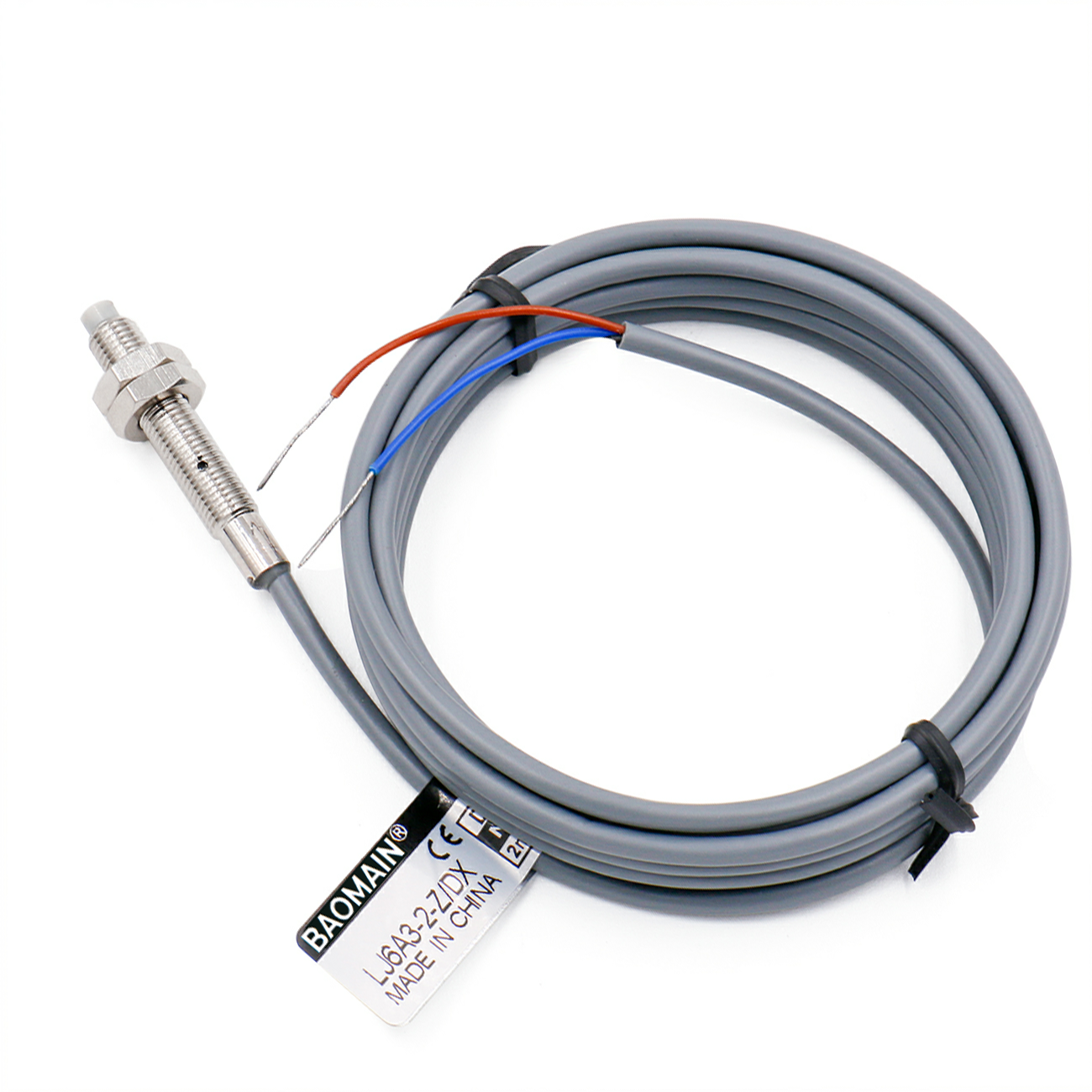 Baomain M6 Nicht eingebetteter induktiver Sensorschalter LJ6A3-2-Z/DX NC DC 10-30 V, 2 mm Erfassungsabstand 2-adrig